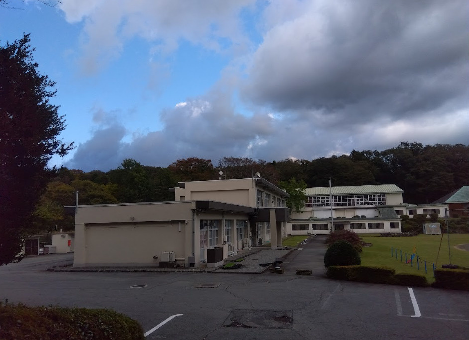 富士宮市立人穴小学校の画像