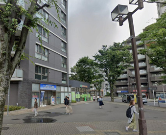ローソン 新所沢駅西口店の画像1