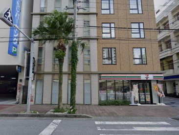 セブンイレブン ＤＲ沖縄県庁前ロイネット店の画像1