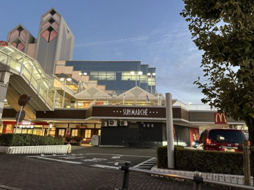 わくわく広場 サンマルシェ高蔵寺店の画像1