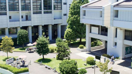 横浜商科大学 つるみキャンパス