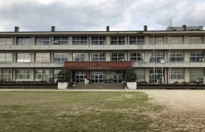 石岡市立恋瀬小学校の画像1