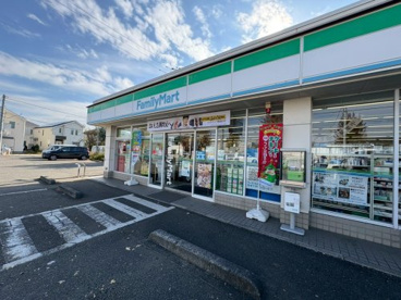 ファミリーマート武蔵村山新青梅街道店の画像1