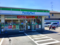 ファミリーマート 大宮上小町店