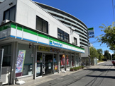 ファミリーマート 東雲橋店