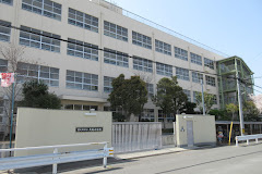 東大阪市立大蓮小学校の画像1