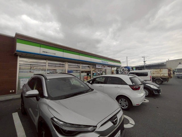 ファミリーマート 須恵植木バイパス店の画像1