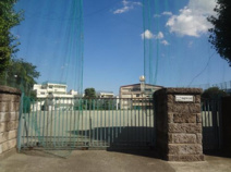 世田谷区立駒留中学校