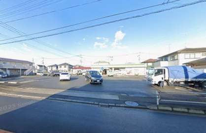 ファミリーマート 伊勢原下落合店の画像1