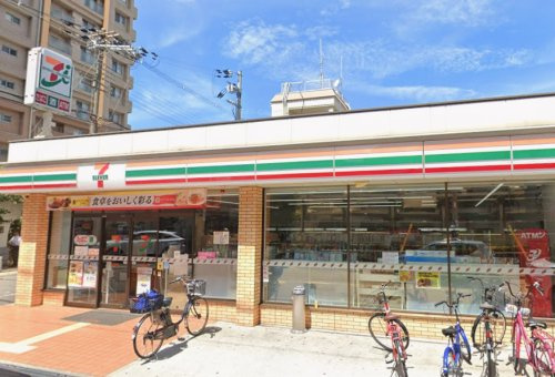 セブンイレブン東大阪長栄寺店の画像