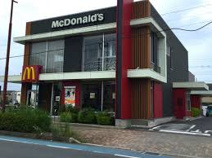 マクドナルドにっさい花みず木店
