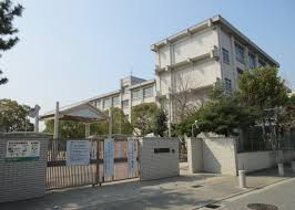 尼崎市立名和小学校の画像1