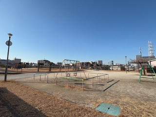 足立区立中央本町三丁目のびのび広場