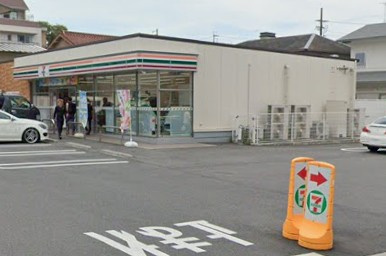 セブンイレブン 名古屋半僧坊店の画像1