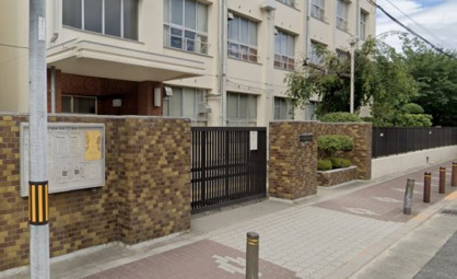 大阪市立東住吉中学校の画像1