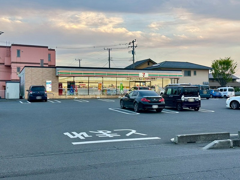 セブンイレブン 小山犬塚6丁目店の画像
