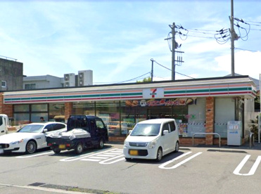 セブンイレブン 藤沢鵠沼海岸5丁目店の画像1