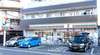 セブンイレブン 世田谷給田中央店の画像1