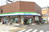 ファミリーマート 昭和通四丁目店