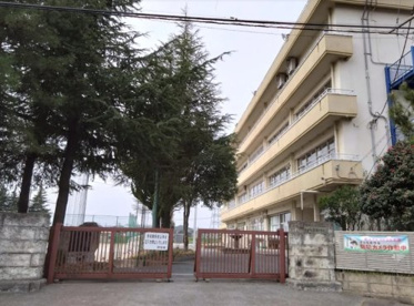 志木市立宗岡中学校の画像1