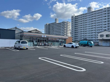 セブンイレブン松山辰巳町店の画像1