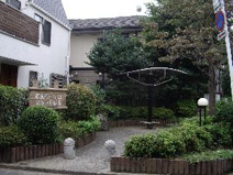 西久保2丁目ポケット広場