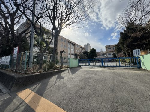 今泉小学校