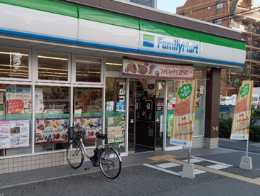 ファミリーマート 菅原七丁目店の画像1