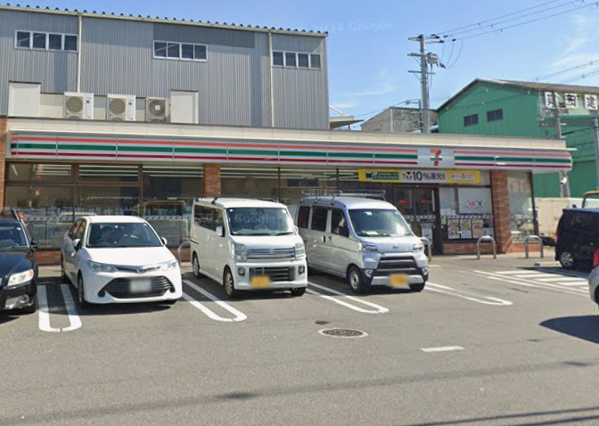 セブンイレブン東大阪渋川町店の画像