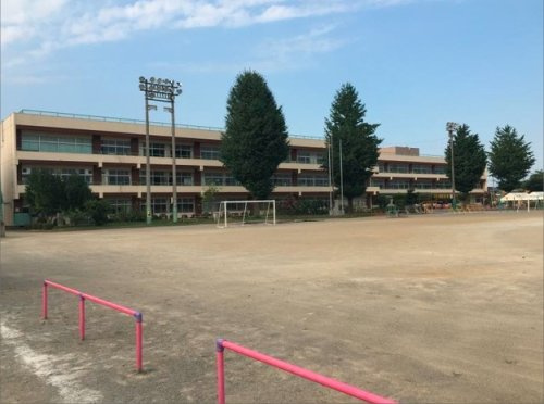 寄居町立寄居小学校の画像