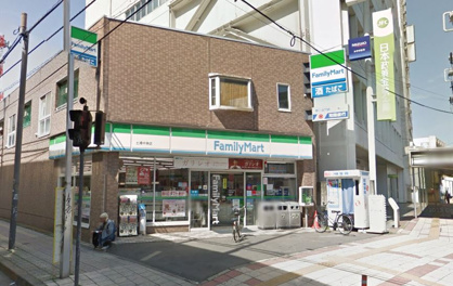 ファミリーマート土浦中央店の画像1