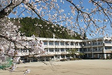 那須町立 伊王野小学校の画像1