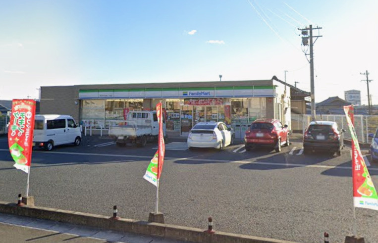 ファミリーマート小古曽二丁目店