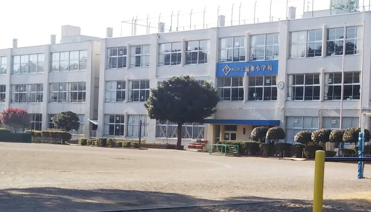 狭山市立堀兼小学校の画像