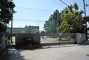 西宮市立 甲武中学校の画像1