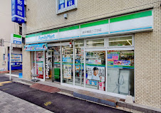ファミリーマート 西早稲田二丁目店の画像1
