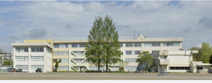 高根小中学校