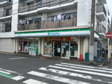 ファミリーマート 小田本通り店