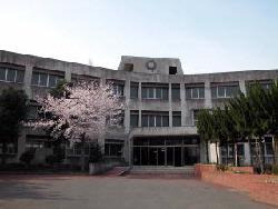 東大阪市立意岐部東小学校の画像1