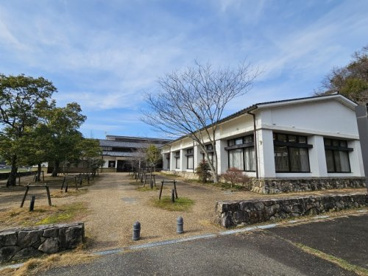 近江八幡市立安土図書館の画像1