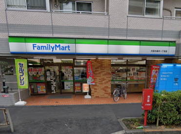 ファミリーマート 大田大森中一丁目店の画像1