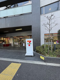 セブン-イレブン 西麻布4丁目店の画像1