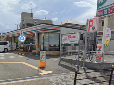 セブンイレブン 大阪桑津5丁目店の画像1