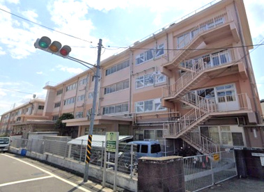 川崎市立南百合丘小学校の画像1