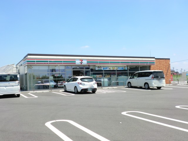 セブンイレブン 伊勢崎西小保方町店の画像