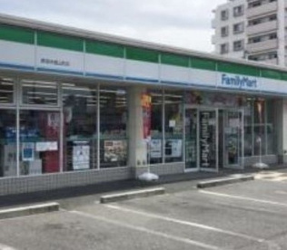 ファミリーマート 堺深井畑山町店の画像1