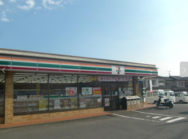 セブンイレブン 秦野菖蒲東店の画像1