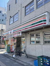 セブンイレブン 東大宮店の画像1