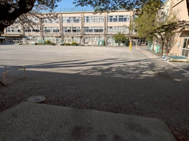 杉並区立高井戸第四小学校の画像1