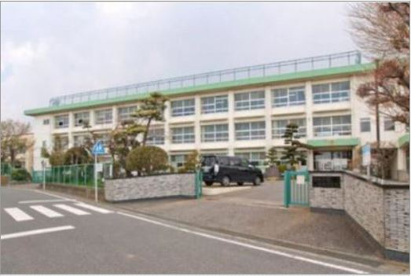 平塚市立岡崎小学校の画像1